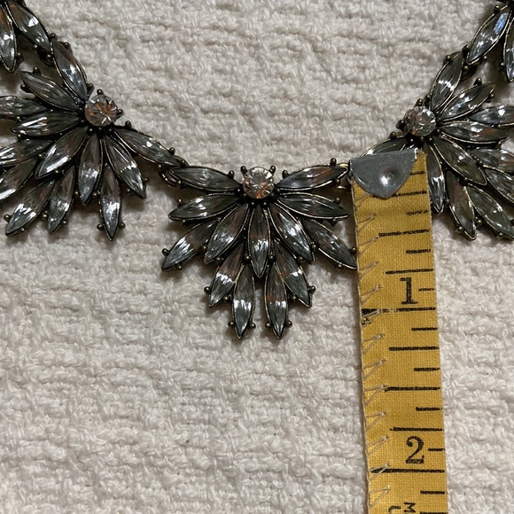 Bauble Bar Crystal Statement Necklace Art Deco Antique Finish Velvet Tie NWT - Picture 7 of 8